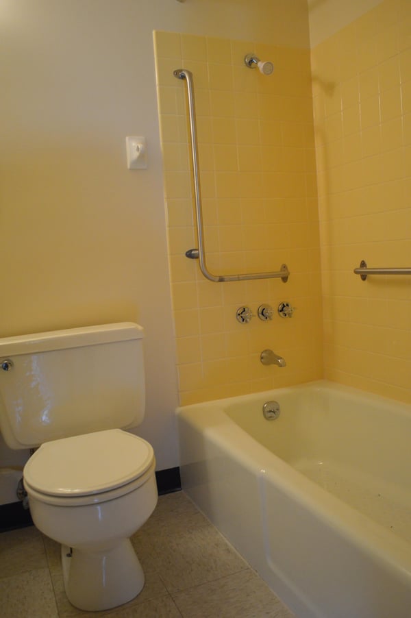 Prairie Oaks Village Photos